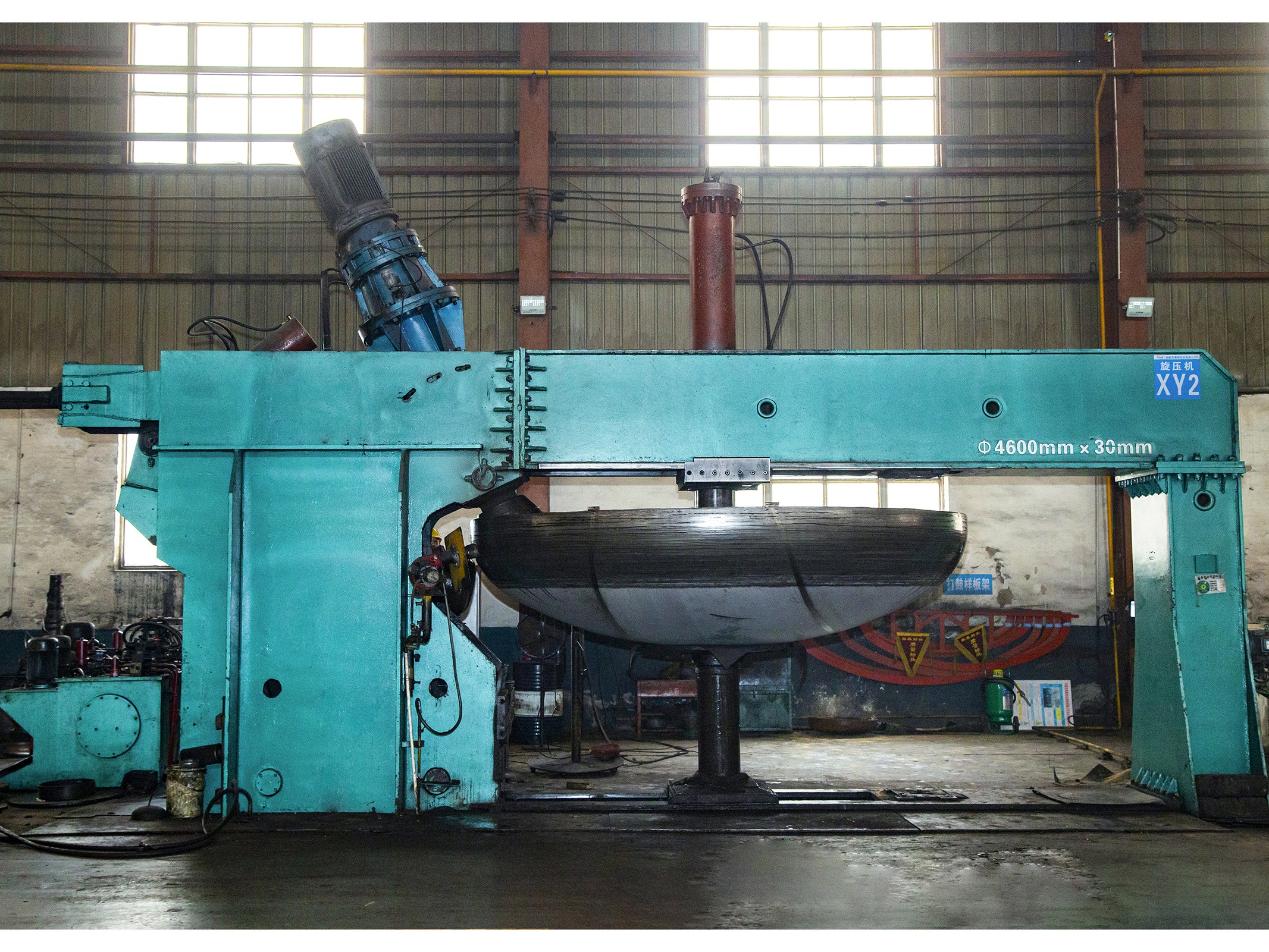 4.6米旋壓機(jī)